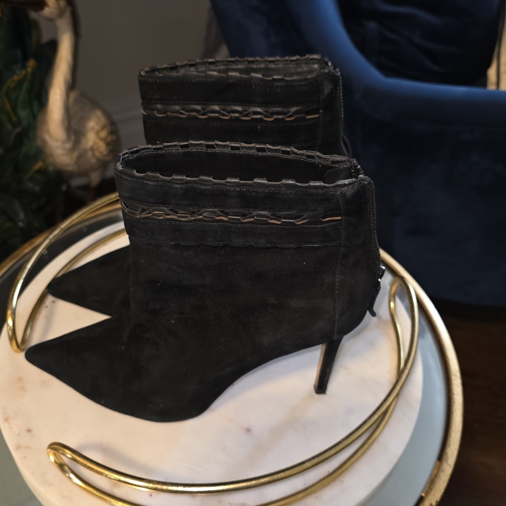 Badgley Mischka Black Heeled Boots